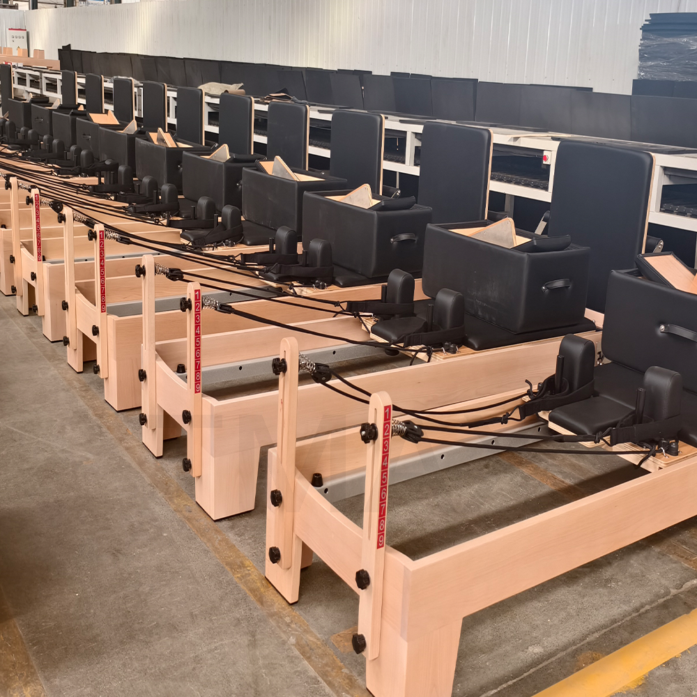 Yoga Fitness Gym - DZ132 Beech Wood Pilates Reformers Machine